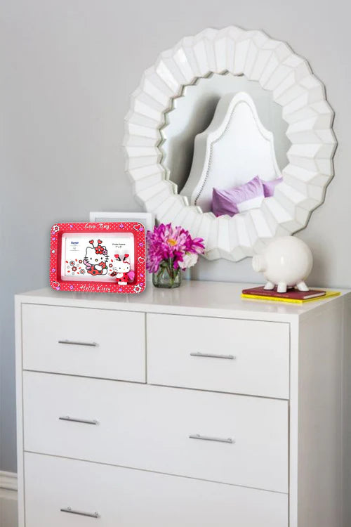 Sanrio Hello Kitty " LOVEBUG " Ceramic Photo Frame