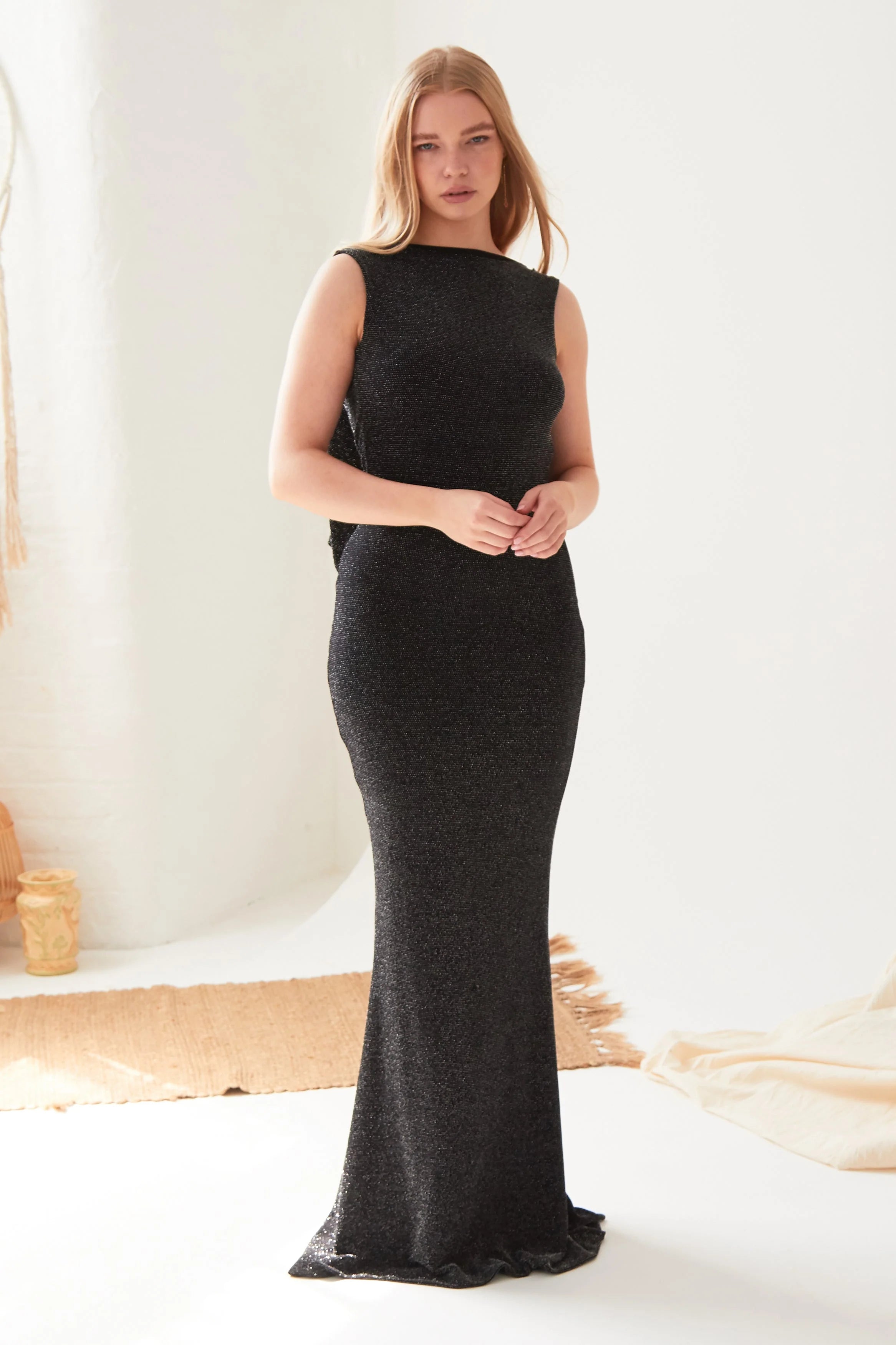 Women Backless Maxi Dress – Cowl Back Evening Gown