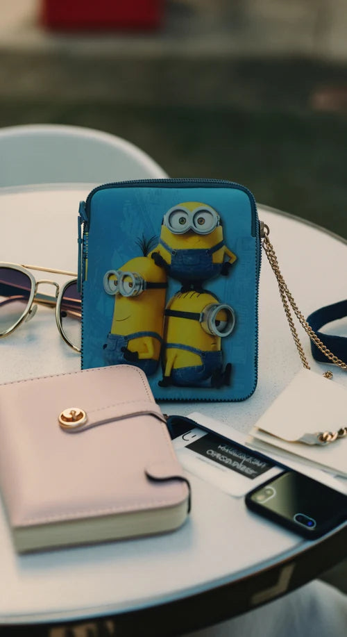 Minions Blue Pouch